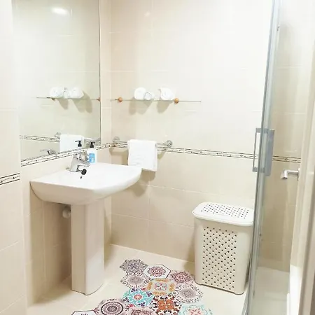 Duplex Almike-Etxea Wifi Y Garaje Privado Apartman *